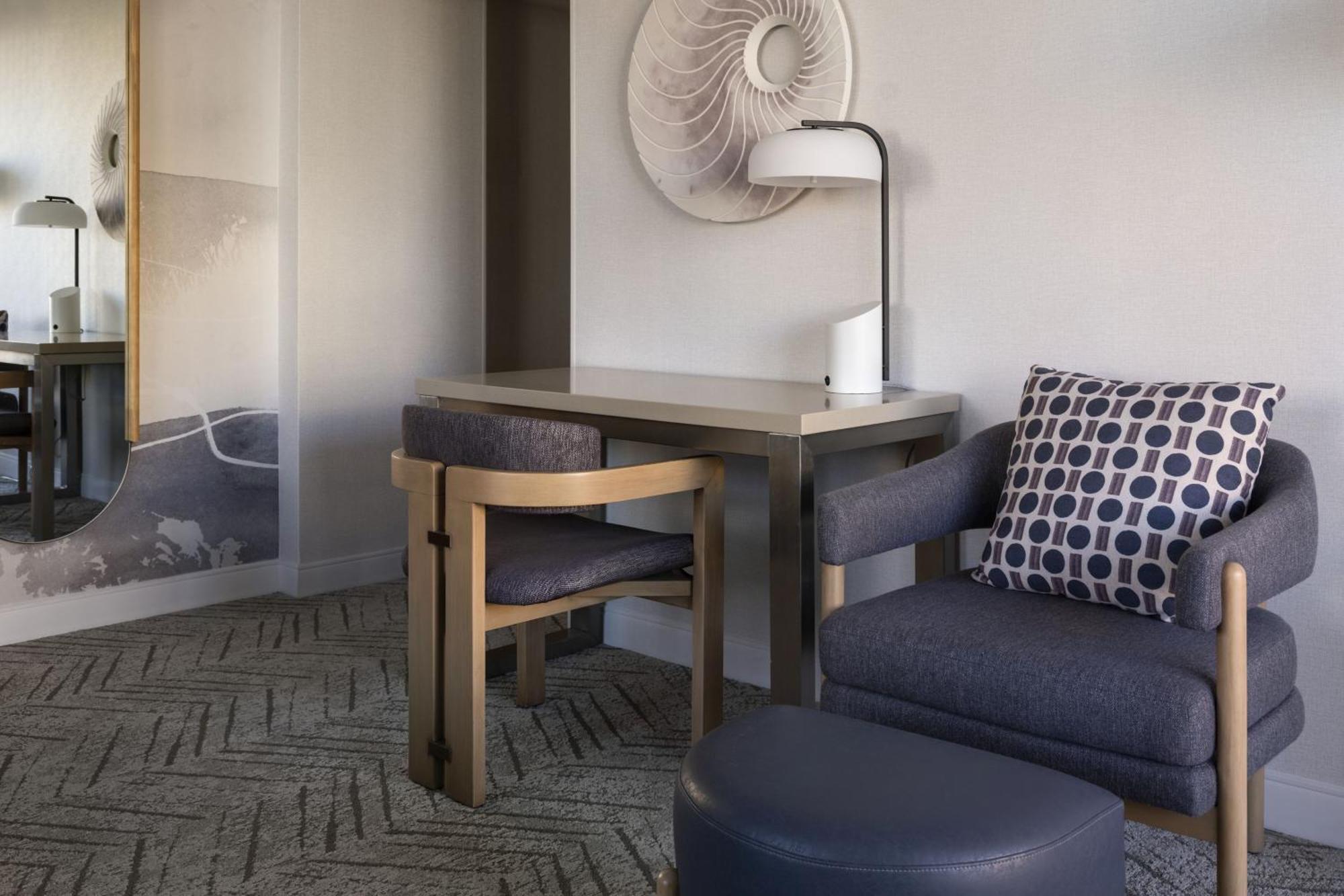 Marriott Long Beach Downtown Eksteriør billede