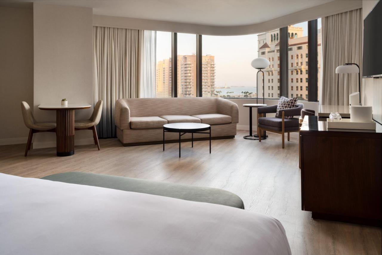 Marriott Long Beach Downtown Eksteriør billede